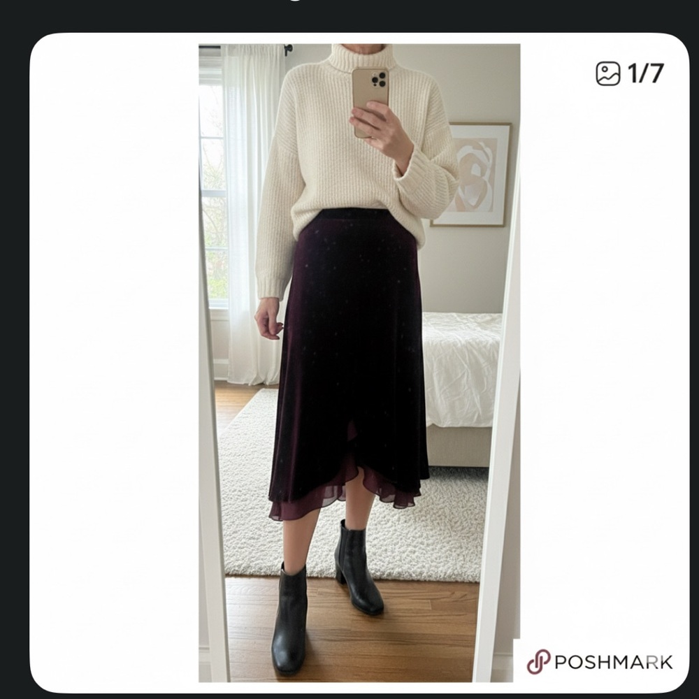 Ralph Lauren Silk Velvety Wine Skirt  Quiet Luxury petite 6P